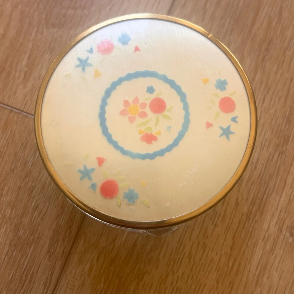 N/A vintage glass